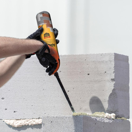 картинка Всесезонная клей - пена для кирпича и газоблока Akfix 962P от магазина Огнекор